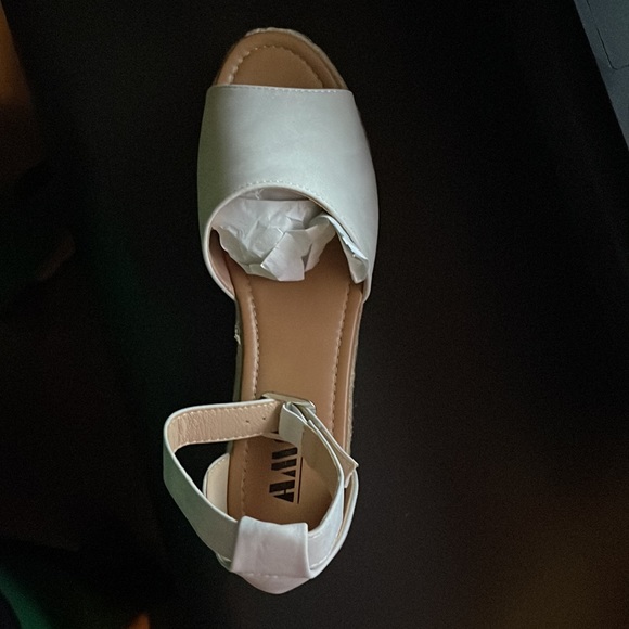 Ankle strap espardrill - Picture 2 of 7